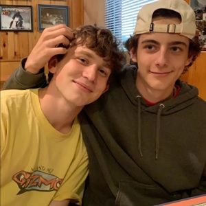 Meet your Posher, Luka